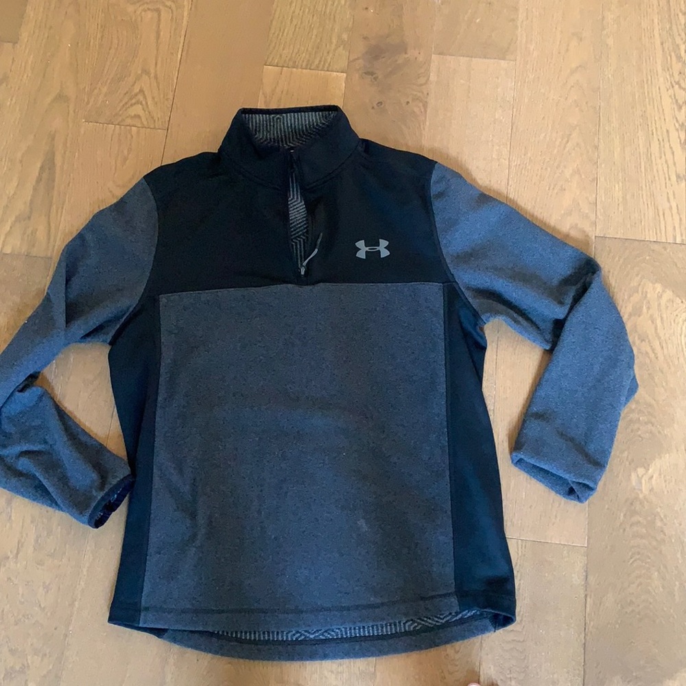 Under armor sweatshirt